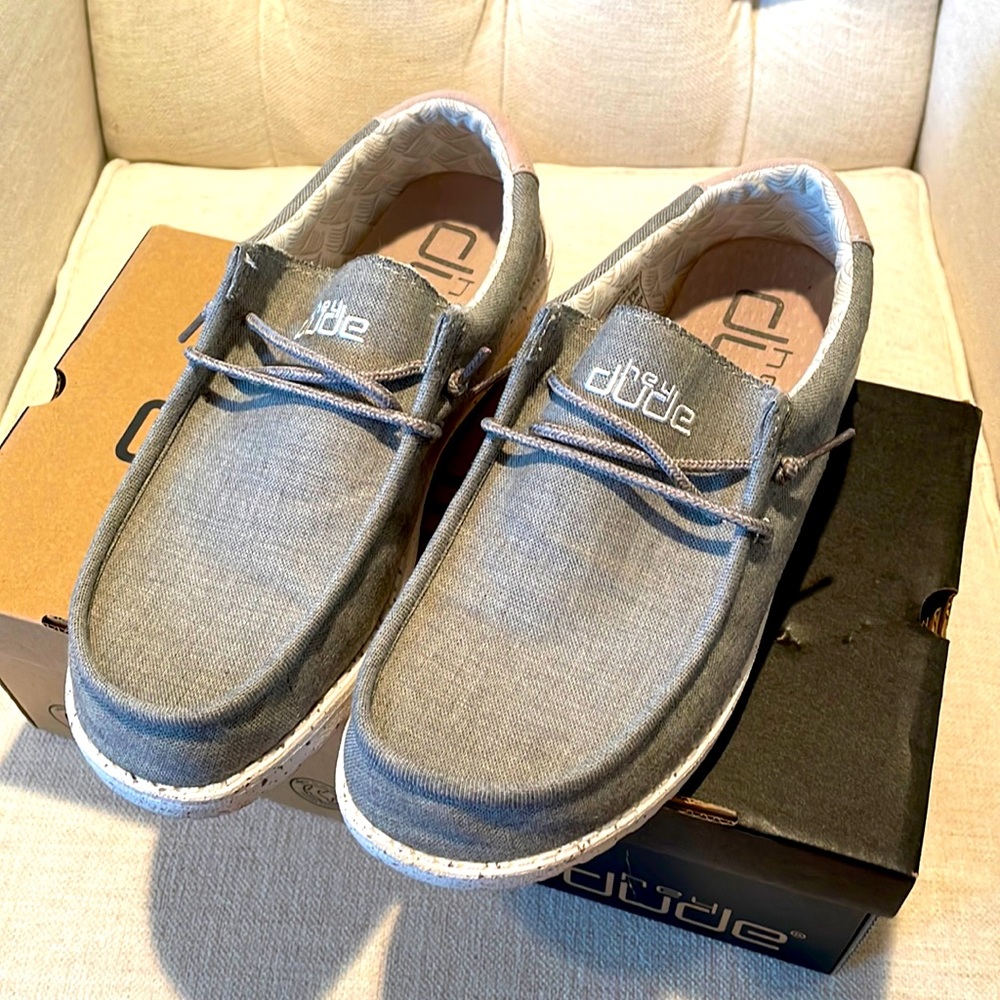 Hey Dudes Men’s Shoes